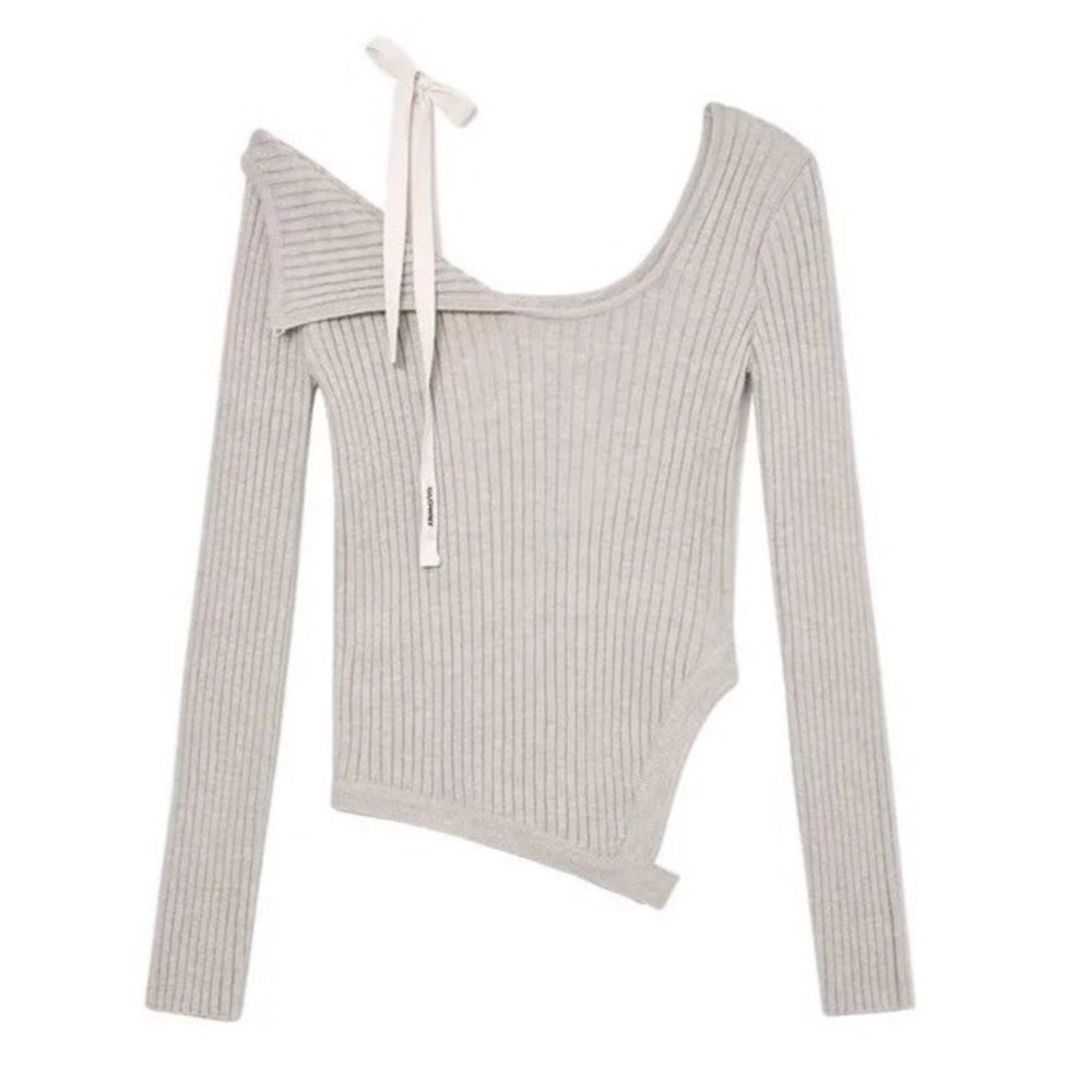 Glowny Isa Asymmetrical Sweater Shirt Rib Knit Logo Beige Sweet & Spicy